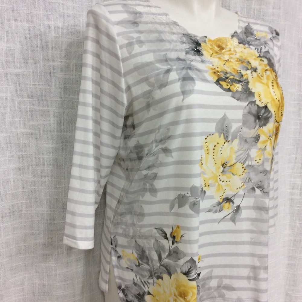Alfred Dunner Gray/White Striped/Floral Large Top - Picture 5 of 9